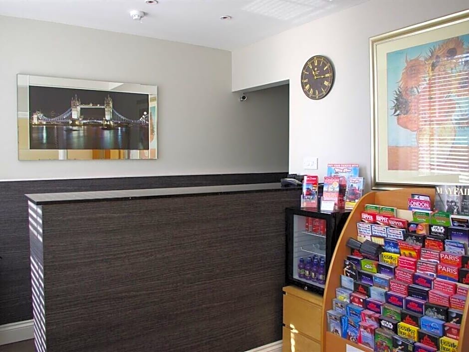 Belmont & Astoria Hotel