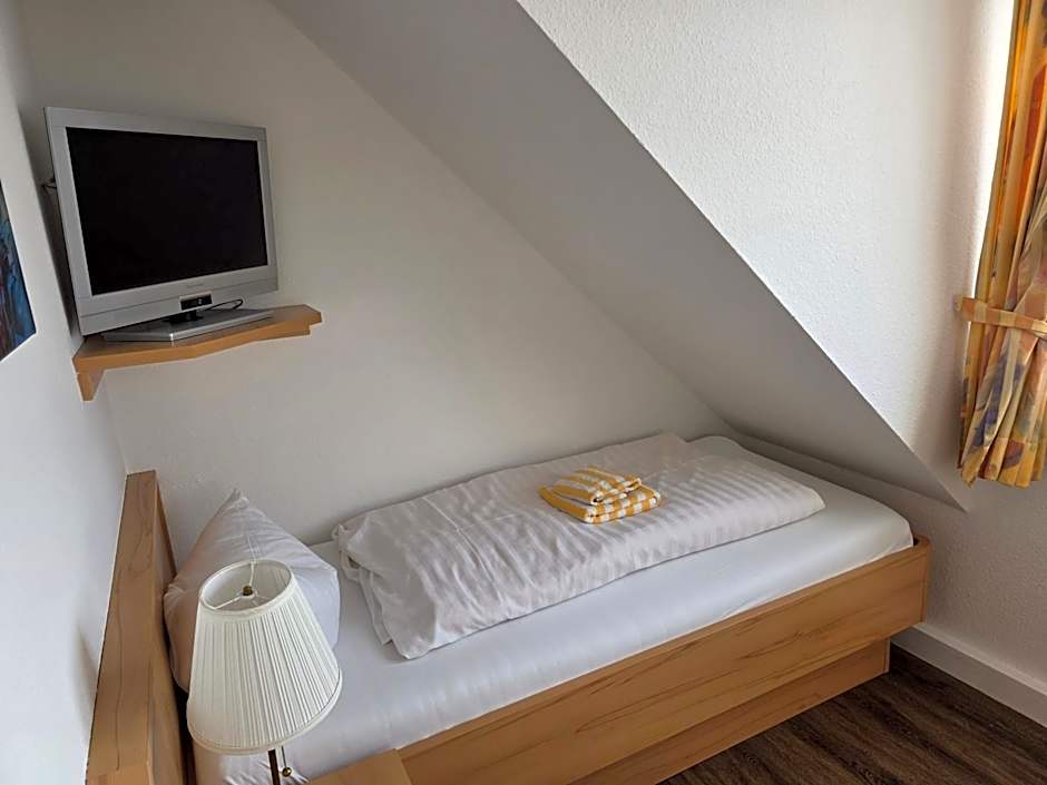 Hotel Schatthaus
