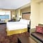 Holiday Inn Express & Suites Sandusky By IHG