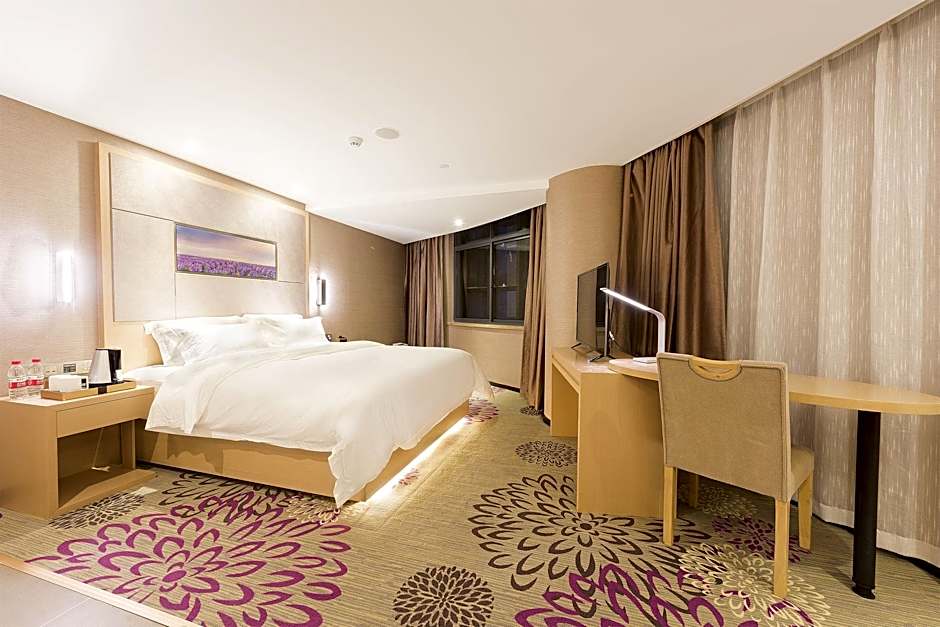 Lavande Hotel Heyuan Avenue Asia's first fountain