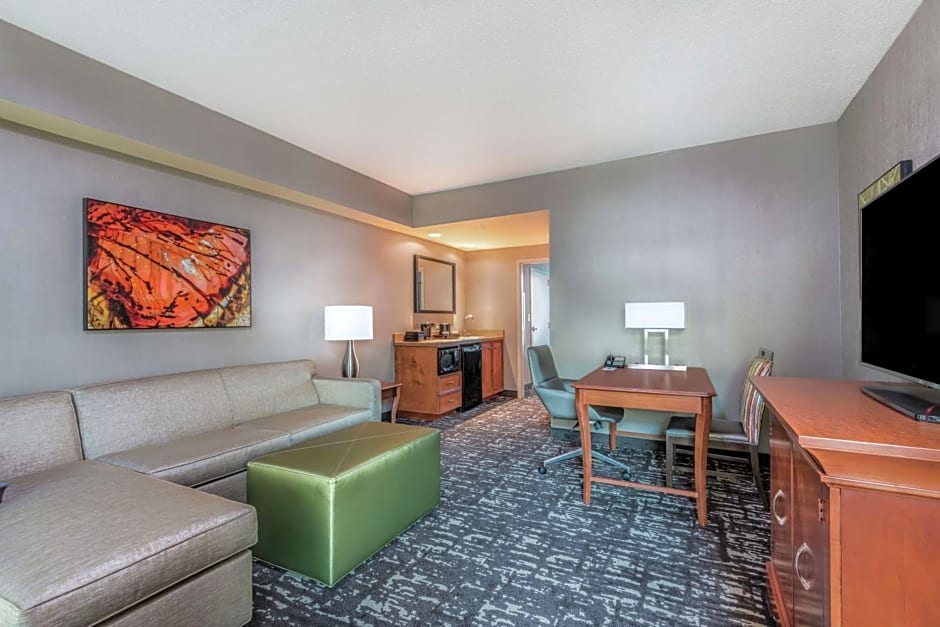 Embassy Suites By Hilton Hotel St. Louis - St. Charles