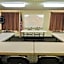 Red Roof Inn & Suites Pensacola East - Milton