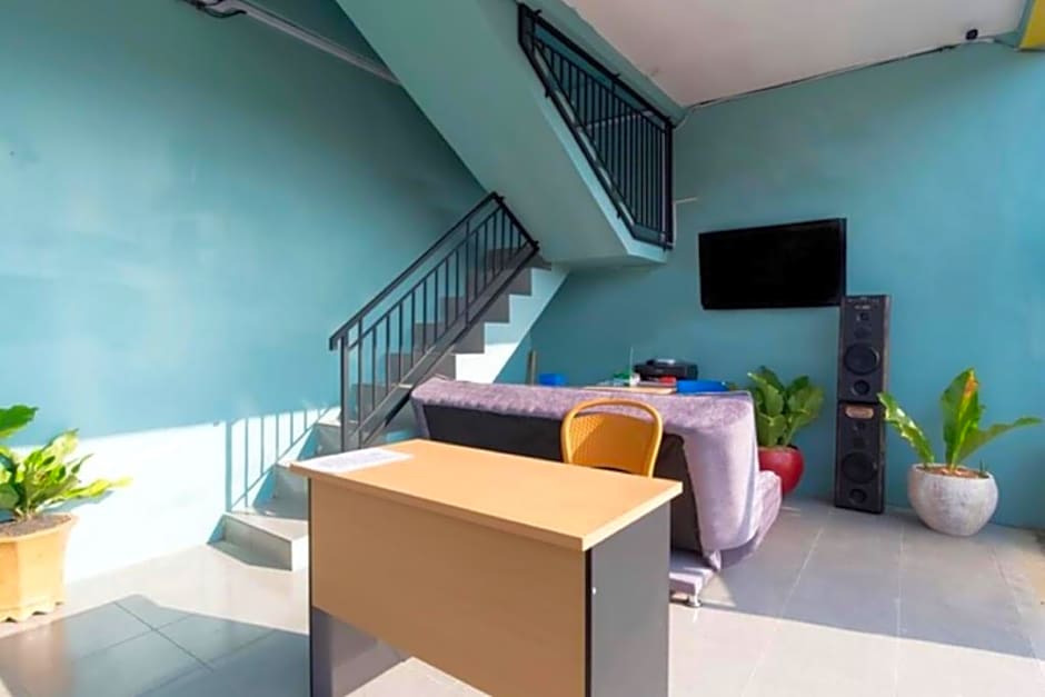 Hotel O Nany Asoka Syariah Near Anyong Cafe Studio