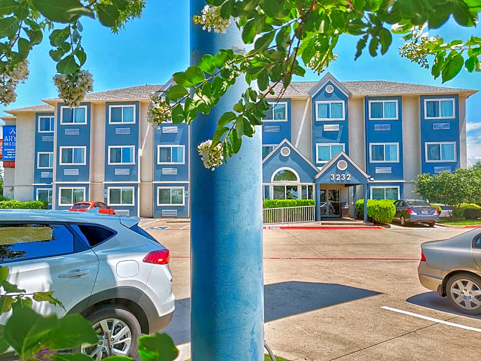 Arya Inn and Suites