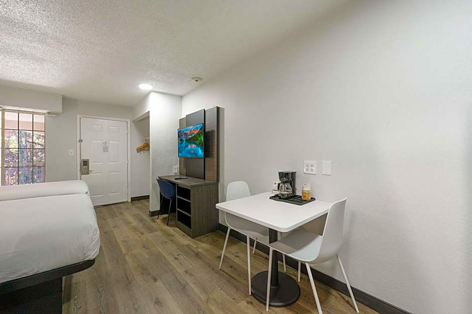 Studio 6-Tucker, GA - Atlanta Northlake