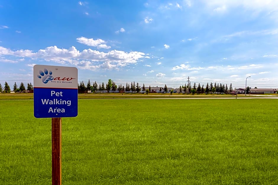Candlewood Suites Minot, an IHG Hotel