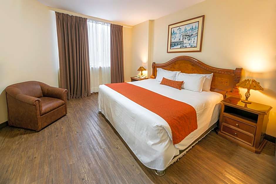 Miraflores Colon Hotel