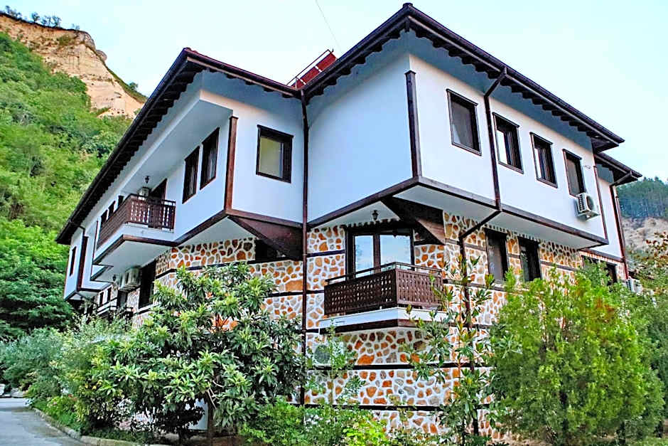 Хотел Свети Трифон