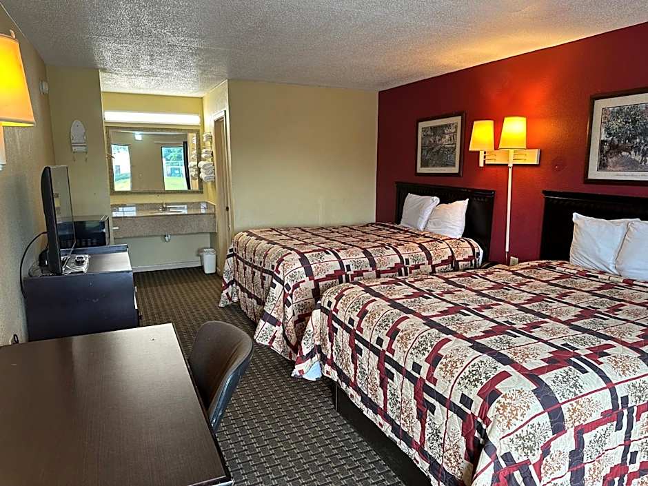 Royal Inn - Anniston