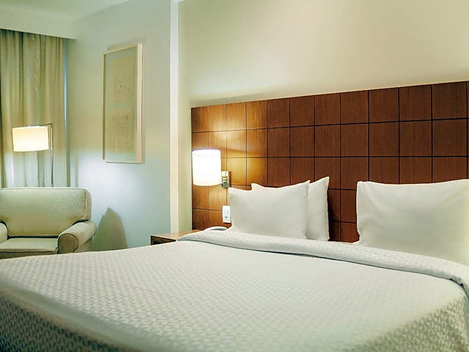 Mercure Macae