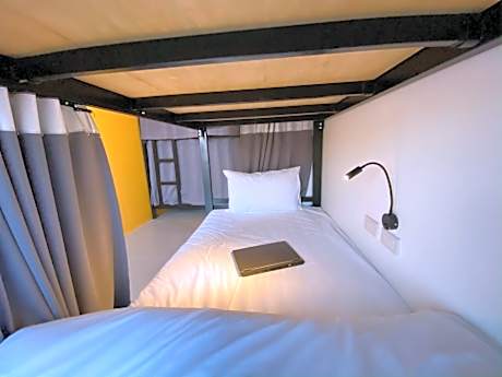 Mixed Dormitory Room with Sea View