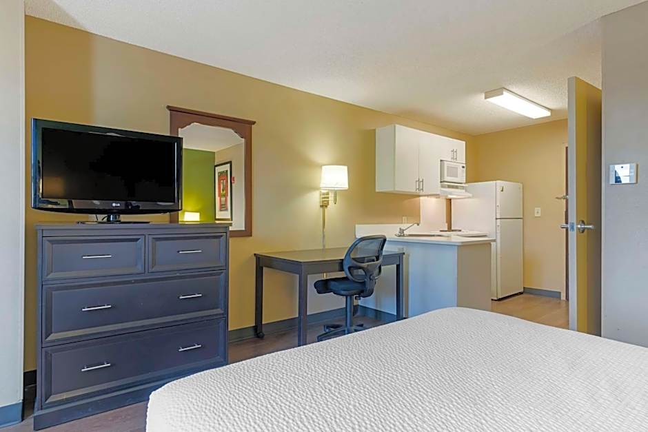 Extended Stay America Suites - Stockton - March Lane