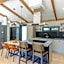 Rivendale Lodge Retreat