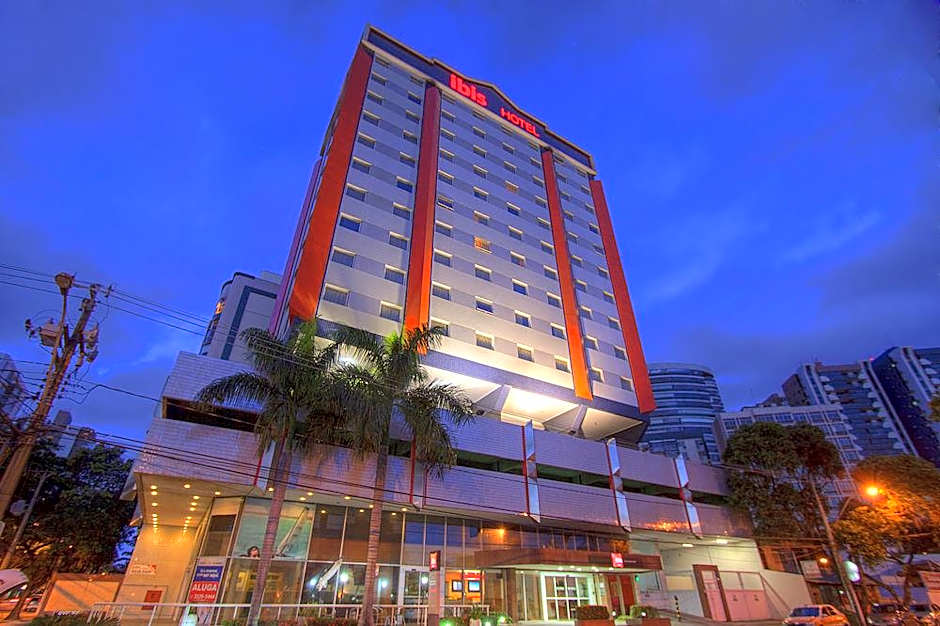 Ibis Vitoria Praia do Canto