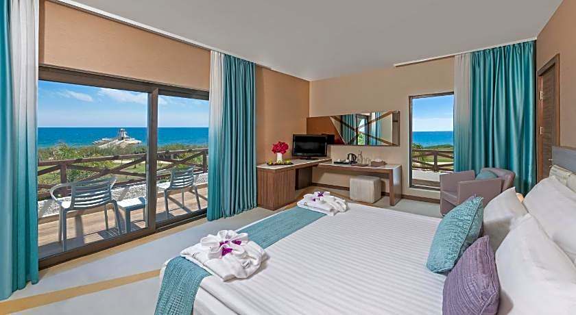 Noahs Ark Deluxe Hotel Spa