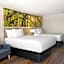 Days Inn & Suites by Wyndham Byram