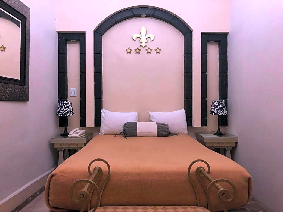 Hotel Elena