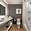 Cambria Hotel Manchester South Windsor