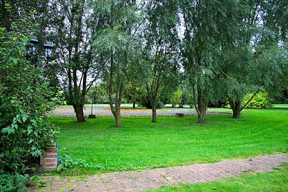 Hôtel Les Charmilles de Mormal