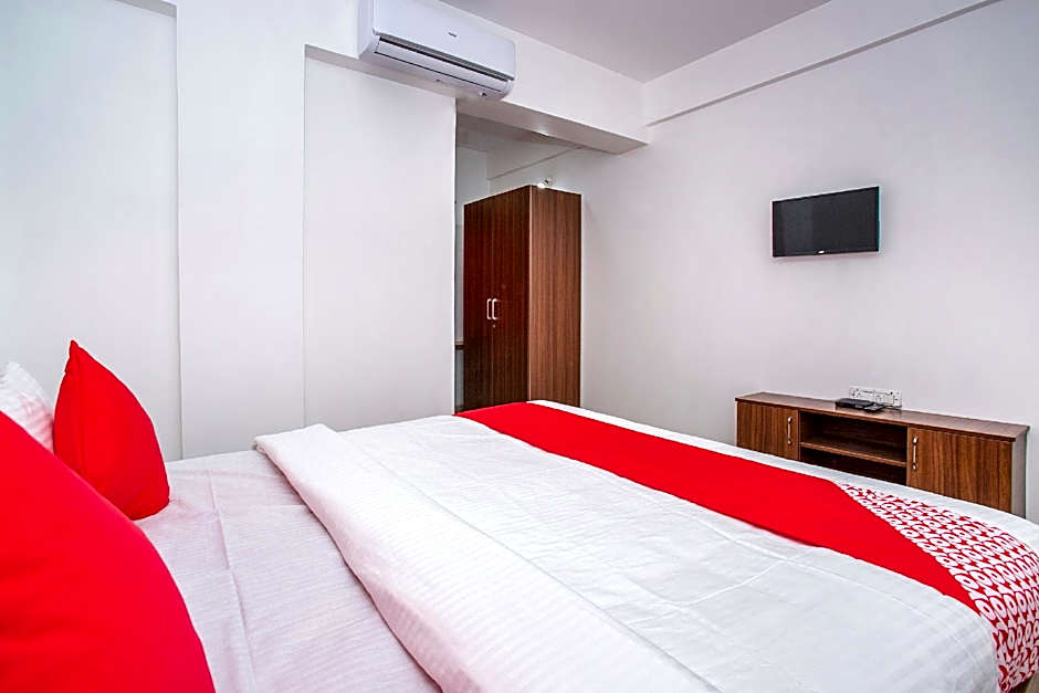 OYO 18718 Pavitra Delux – Bangalore, MN