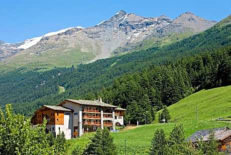 Hôtel Club mmv Le Val Cenis ***