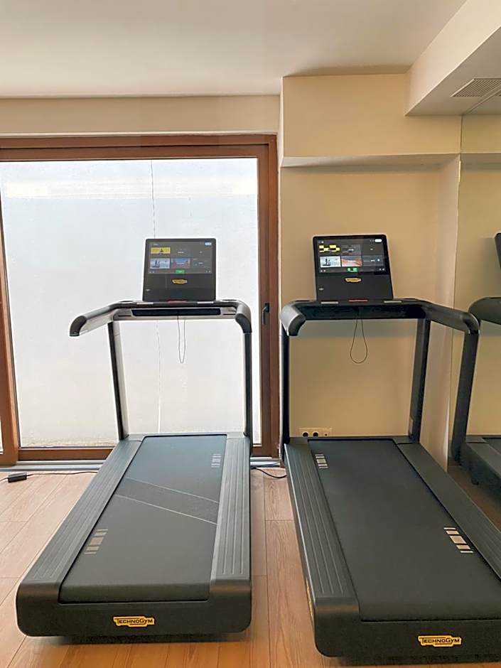 Thalatta Seaside Hotel