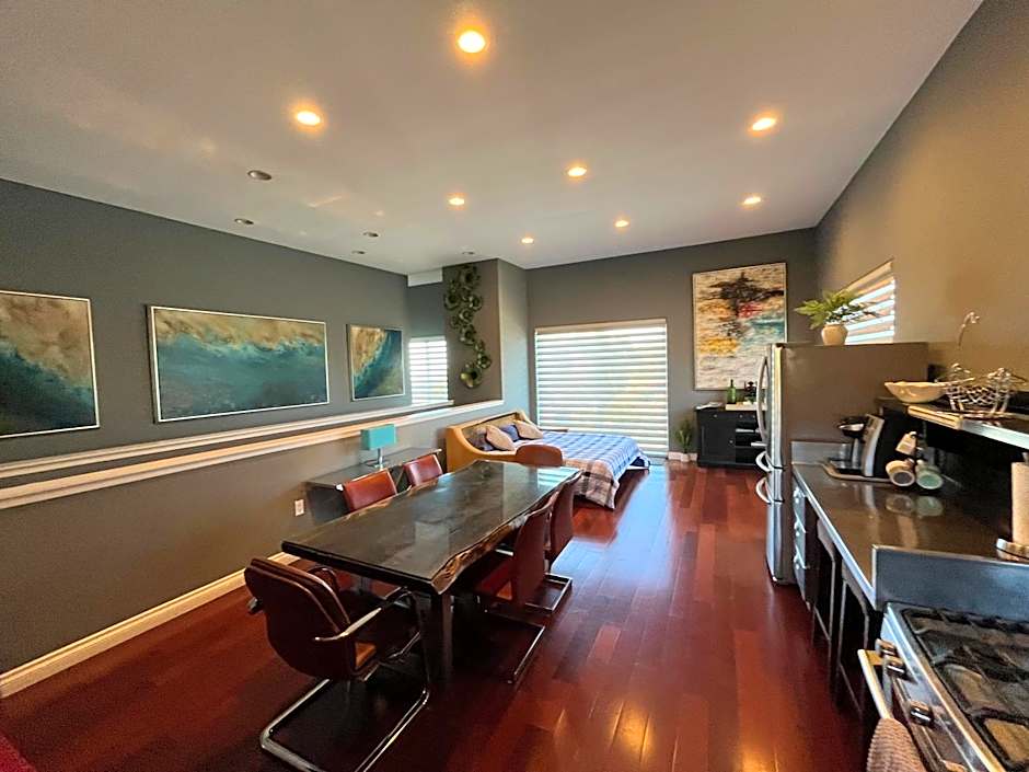 Architectural Gem La Jolla Oceanview surf and golf