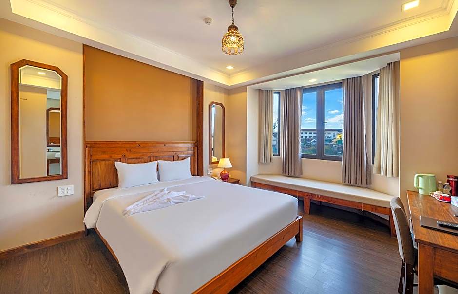 Guava Hill Boutique Hotel