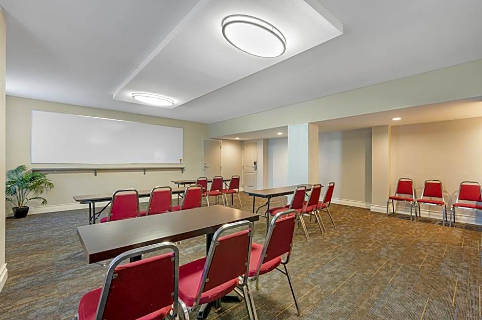 Sleep Inn Indianapolis East