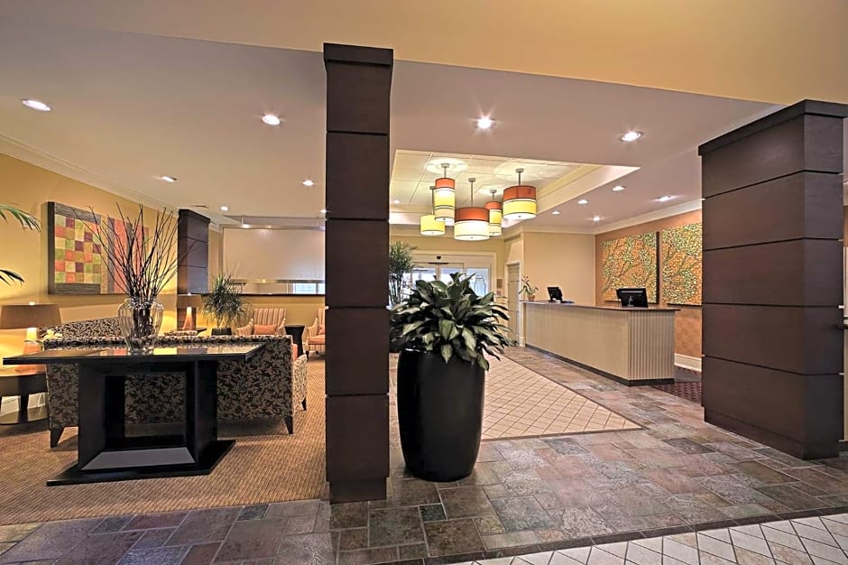 DoubleTree Suites by Hilton at The Battery Atlanta