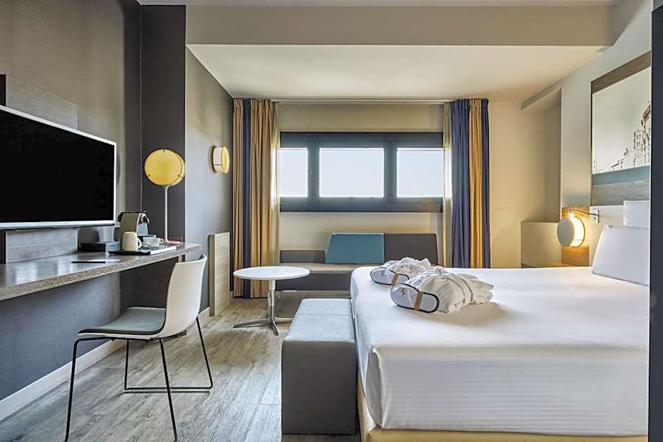 Mercure Rome Colosseum Centre