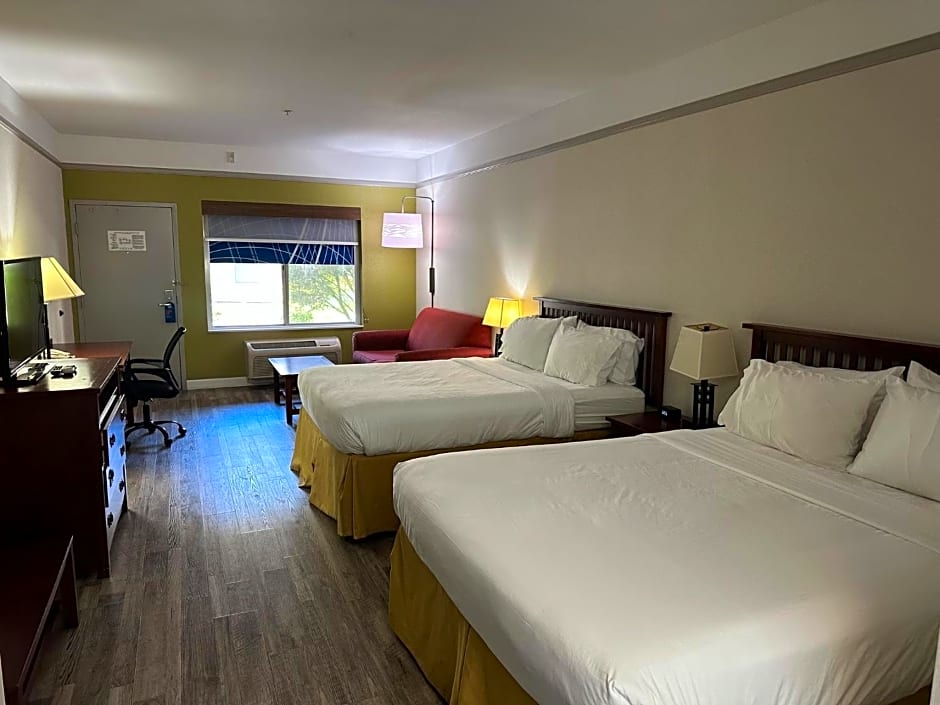 Holiday Inn Express Hotel & Suites San Dimas By IHG