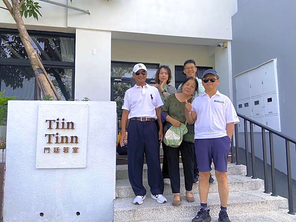 Tiin Tinn - Rivershore B&B