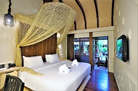 Double or Twin Deluxe Garden View