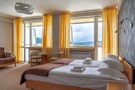 Double Room with Balcony (2 Adults + 1 Child)