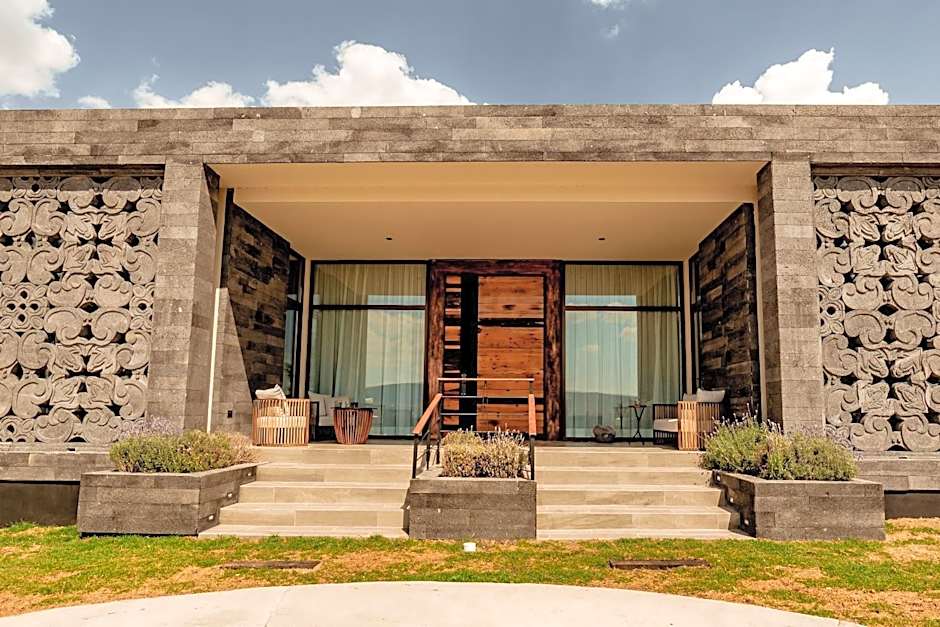 Casa Raices Hotel Luxury & Vinedo
