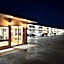 Days Inn & Suites by Wyndham St. Ignace Lakefront