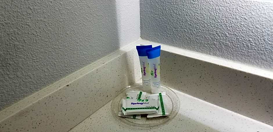 DAY N NIGHT INN - Near Universal Studios Hollywood