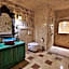 Elika Cave Suites & Spa
