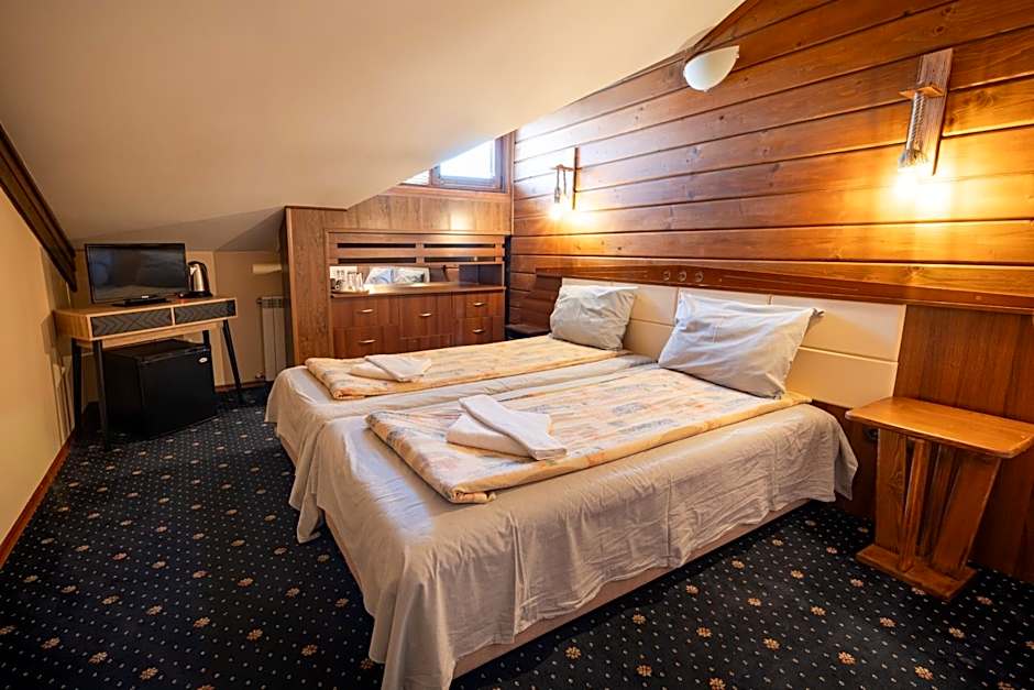 Kap House Family Hotel