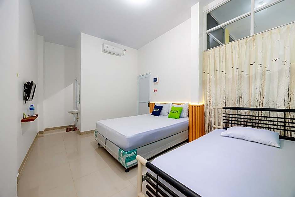 Urbanview Hotel BSD City