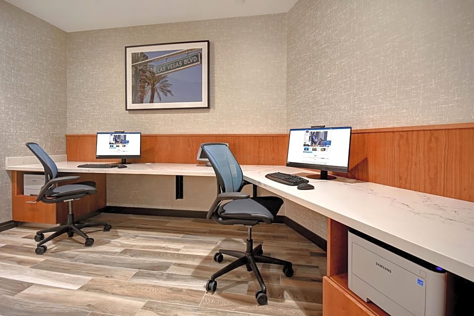Home2 Suites by Hilton Las Vegas Convention Center - No Resort Fee