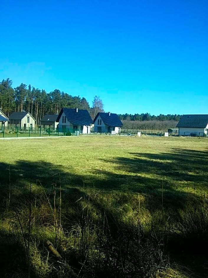 Domek na Plażowej Lubiatowo