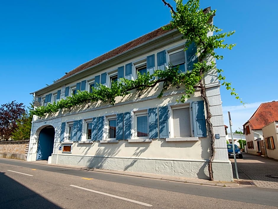 Gästezimmer im Weingut Wolf