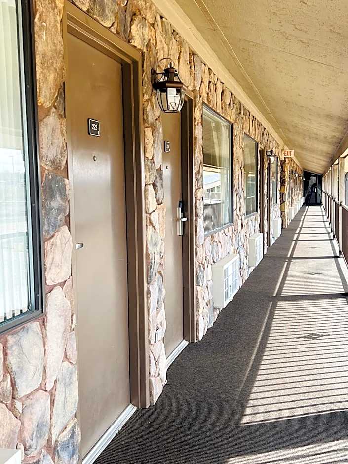 Cattle country lodge