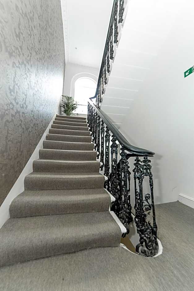 Hyde Park Superior Apartments