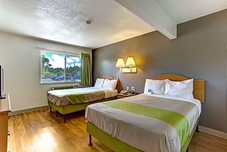 Premium Quadruple Room