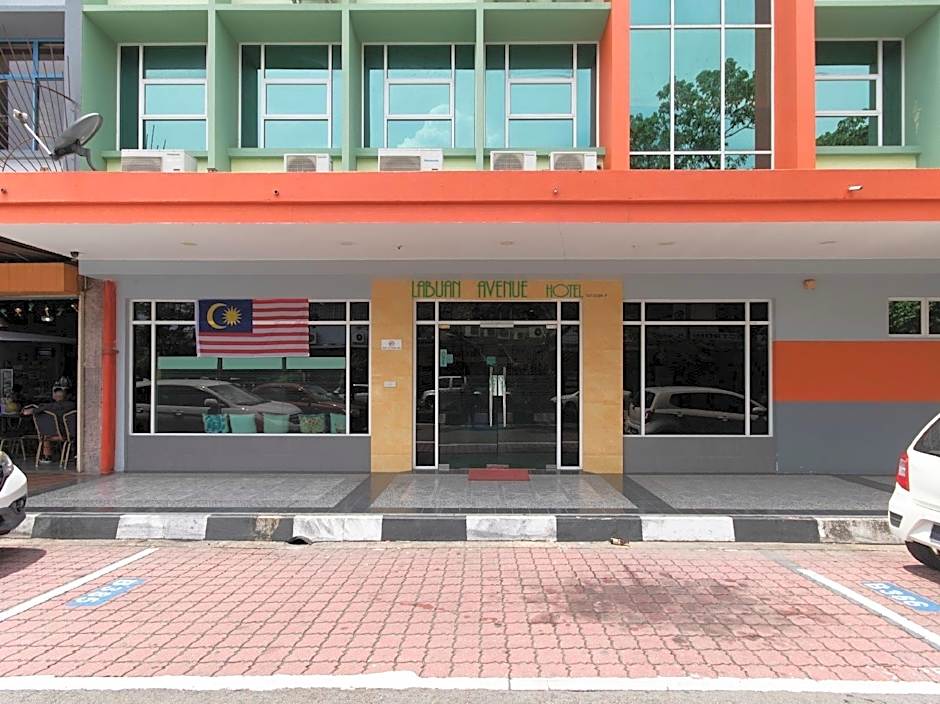 Capital O 89344 Labuan Avenue Hotel