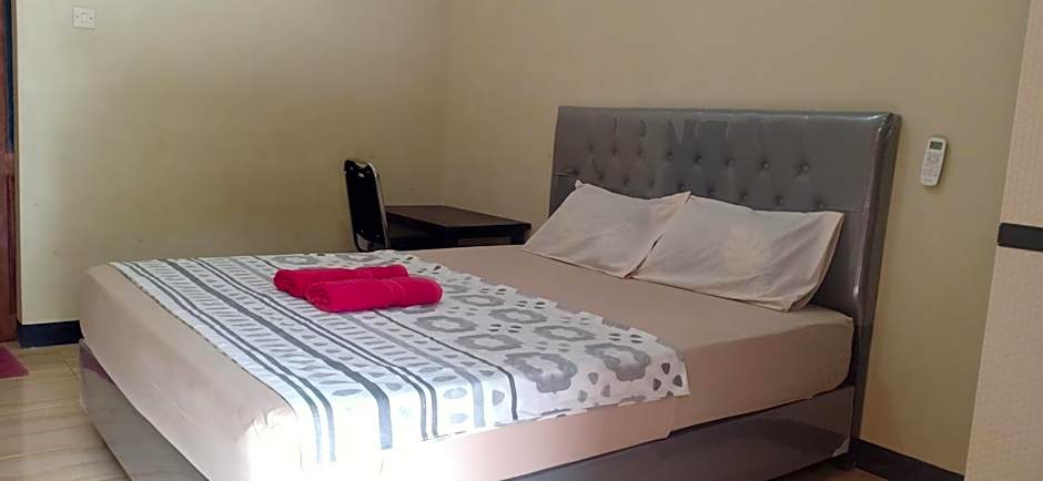 Dewi Garden Guesthouse