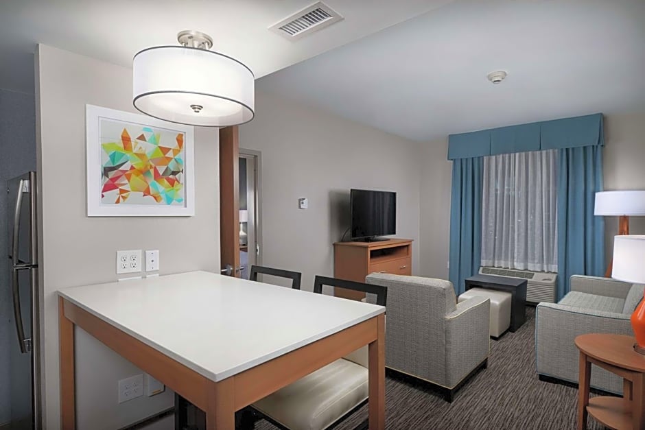 Homewood Suites by Hilton Cincinnati-Midtown, OH